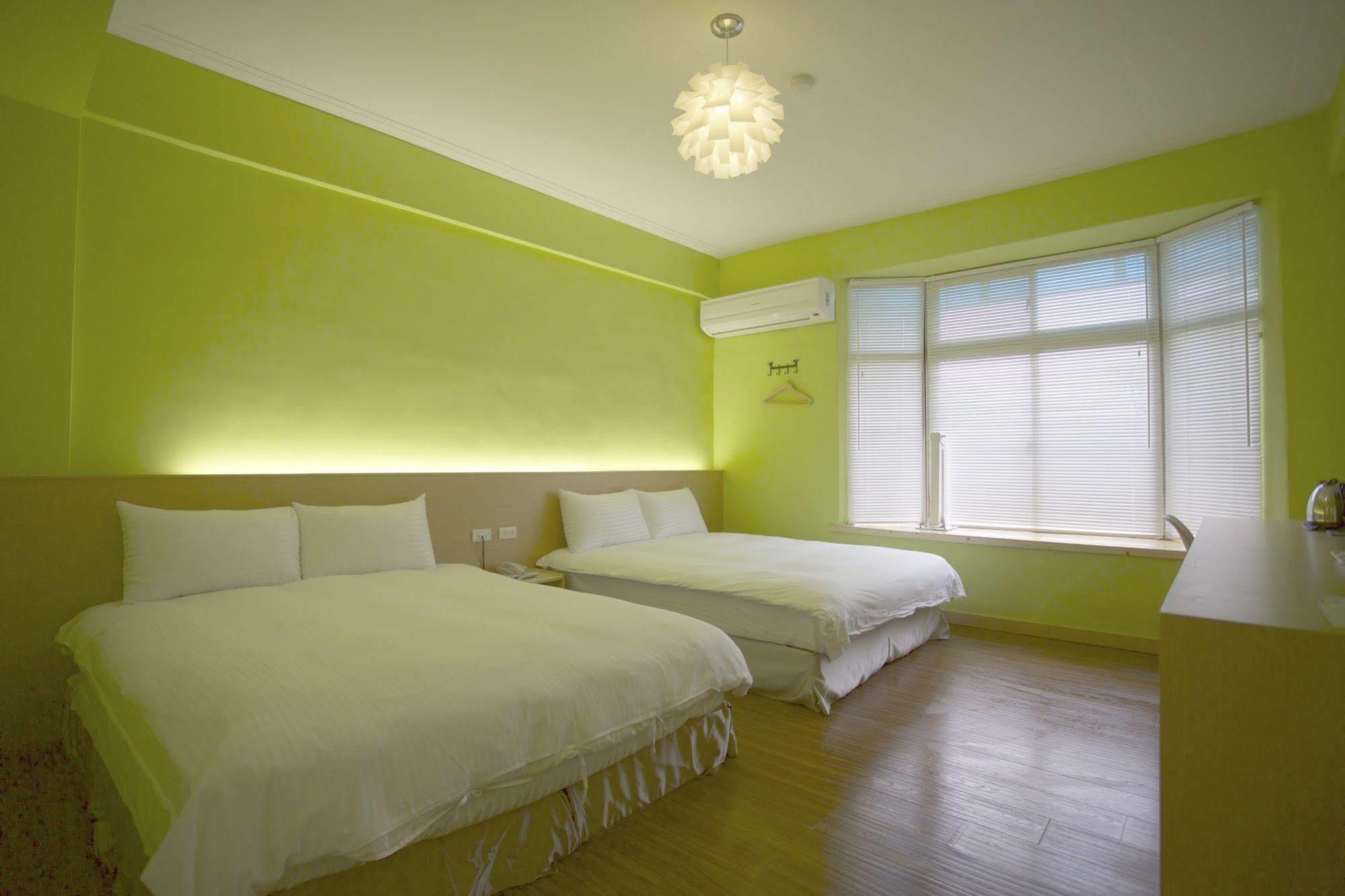 Young Motel T'ai-tung Exterior foto